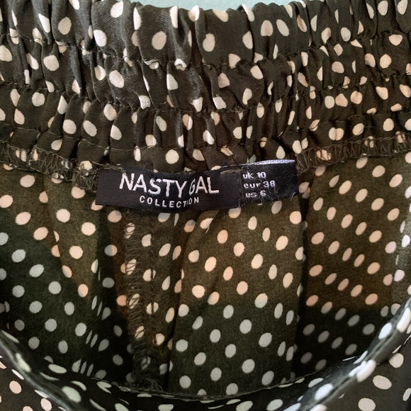 Nasty Gal Crop Top + Shorts Co-ord Set - Picture 8 of 8